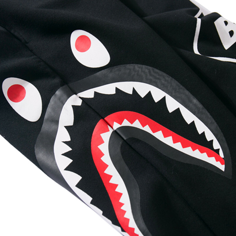 베이프 BAPE x FCRB 샤크 스웨트팬츠 - 위핑 베이프 BAPE x FCRB 샤크 스웨트팬츠