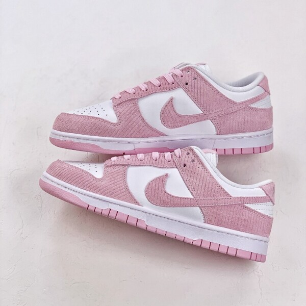 위핑,나이키 NIKE 덩크 로우 핑크 폼 코듀로이 FN7167-100