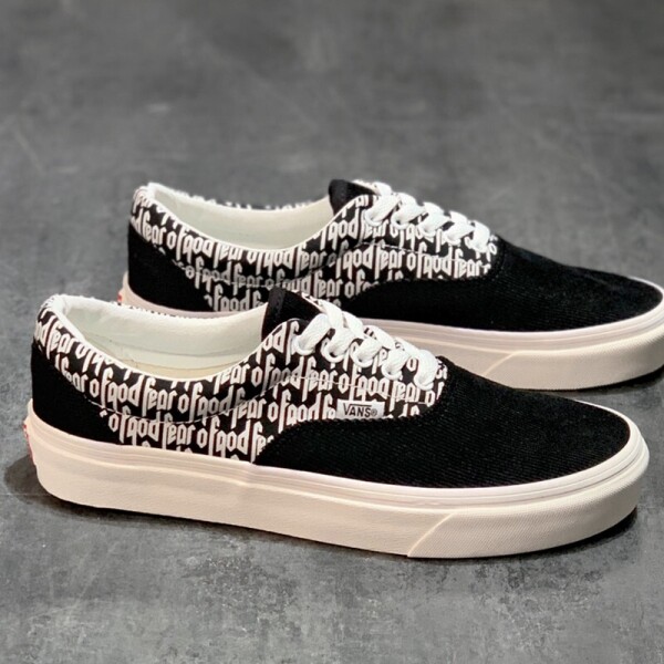 위핑,반스  vans 코듀로이 디자인 고급스럽고 스페셜한 슬립온