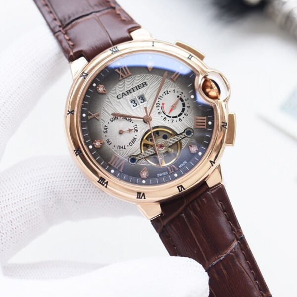 위핑,까르띠에 Cartier  빈티지한 디자인의 남성 기계식 시계  42*11mm