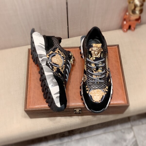 위핑,베르사체 Versace 남성 패션 스니커즈