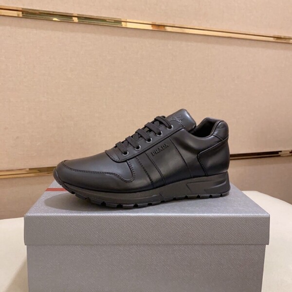 위핑,프라다 PRADA 남자 패션 스니커즈 운동화