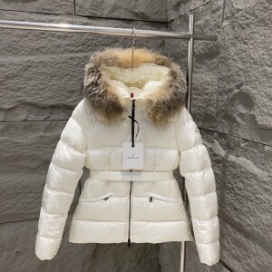 몽클레어 MONCLER 모던 퍼 넥 조거 여성 패딩 점퍼
