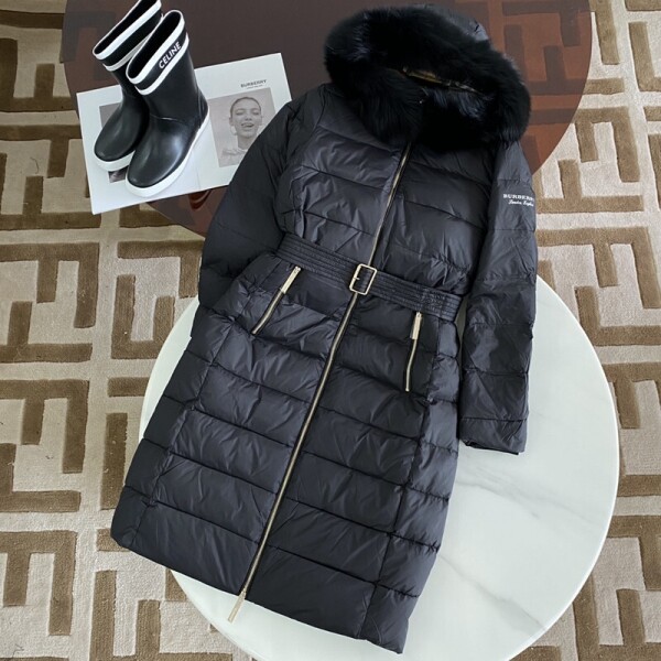 위핑,버버리 BURBERRY 가을 겨울 신상품 라인이 다운 블랙