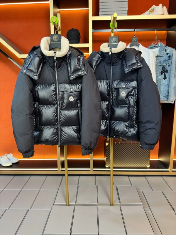 위핑,몽클레어 MONCLER 가을 겨울 신상 패딩 블랙 쇼트