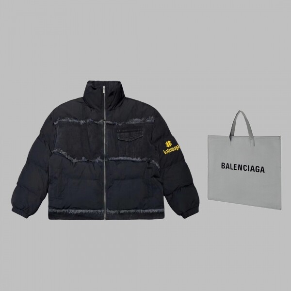 위핑,발렌시아가 BALENCIAGA 커프스 입체 실리콘 로고 데님 패치 패딩 남녀공용