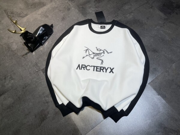 위핑,아크테릭스 ARC TERYX 트렌디 커플 기모 긴팔 맨투맨