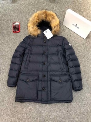 몽클레르 MONCLER 클래식 캡 남성 하프 패딩 블랙