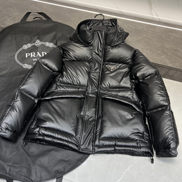 위핑,프라다 PRADA 패딩 블랙 쇼트