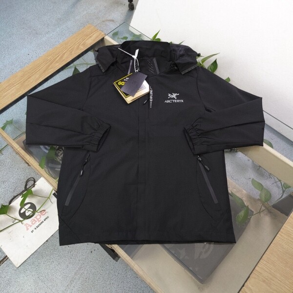 블링크,아크테릭스 ARC TERYX 반사 로고 레터링 바람막이 코트 남녀 공용