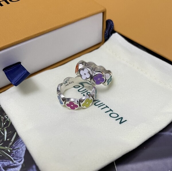 블링크,루이비통 louis vuitton 클래식 요소 심플 반지