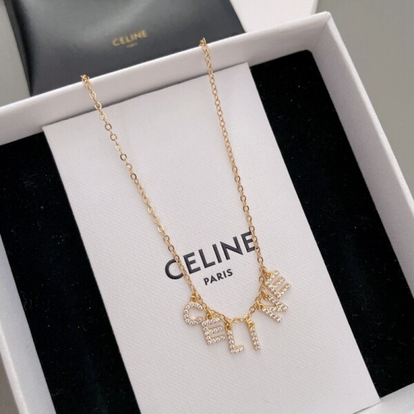 위핑,셀린느 CELINE 모던 큐빅 이니셜 목걸이