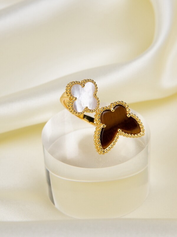 위핑,반클리프 아펠 VanCleef&Arpels 모던 클래식 디자인 반지