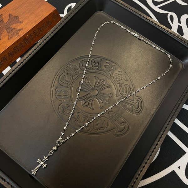 위핑,크롬하츠 Chrome Hearts 모던 빈티지 디자인 트렌드 목걸이