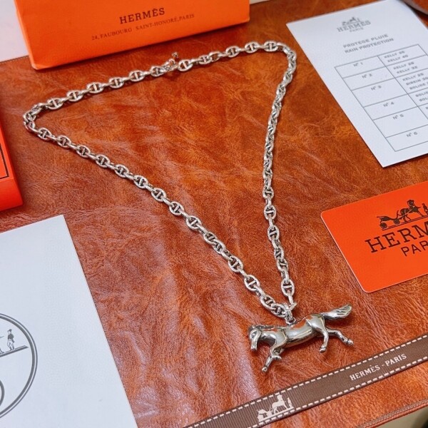 위핑,에르메스 Hermès 말 펜던트 클래식 체인 목걸이 남여 공용