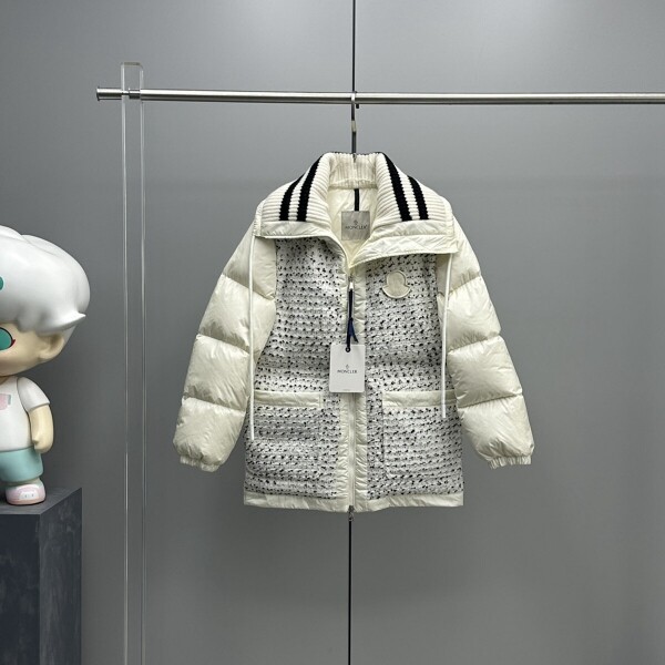 블링크,몽클레르 MONCLER 여성 니트 패치 탈부착 트위드 다운 점퍼 코트