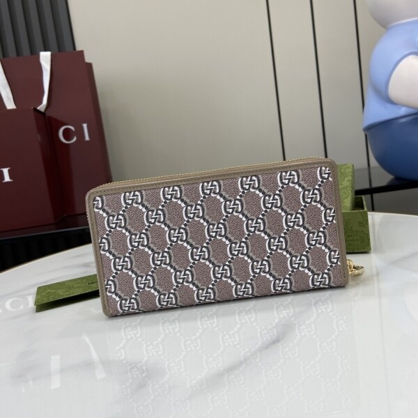 에이프,구찌 GUCCI 클래식 레터링 패턴 클러치 20*11*3cm