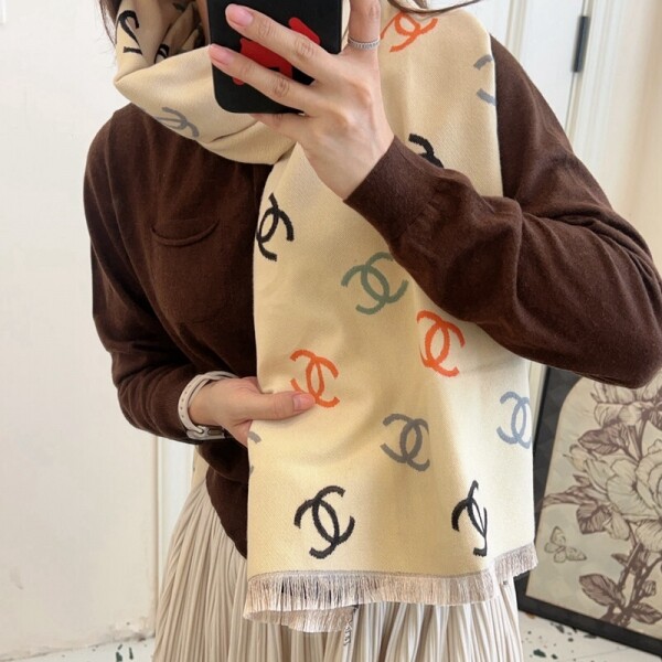 위핑,샤넬 CHANEL 모던 로고 빈티지 프린트 디자인 감각 캐주얼 머플러 65*180cm