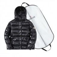 몽클레르 MONCLER 로고 스타일리쉬 캐주얼 어디에나 잘 어울리는 패딩 코트