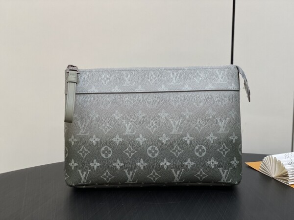 블링크,루이비통 louis vuitton 클래식 로고 패턴 스타일리쉬 클러치 M11545