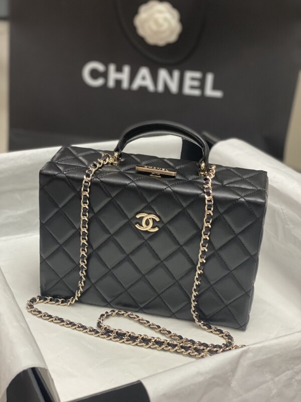 위핑,샤넬 CHANEL 클래식 빈티지 파우치 케이스백