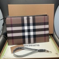 버버리 BURBERRY 클래식 체크 지퍼 클러치 30*19.5cm