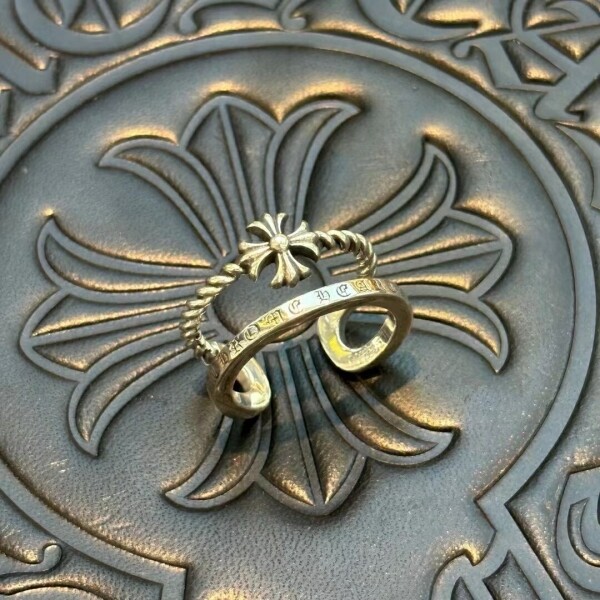 위핑,크롬하츠 Chrome Hearts 로고 앤티크 디자인 느낌 반지