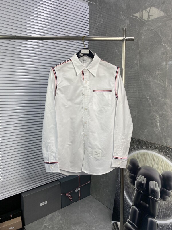 블링크,톰브라운 Thom Browne 모던 클래식 디자인 캐주얼 셔츠