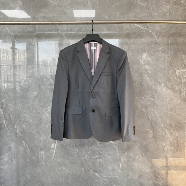 블링크,톰브라운 Thom Browne 모던 클래식 백스트랩 프린트 블레이저