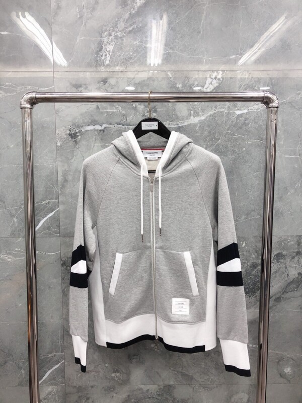 블링크,톰브라운 Thom Browne 모던 클래식 캐주얼 후드 코트