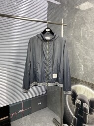 톰브라운 Thom Browne 모던 클래식 캐주얼 후드 점퍼