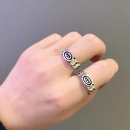 구찌 GUCCI 스타일리시한 캐주얼 반지