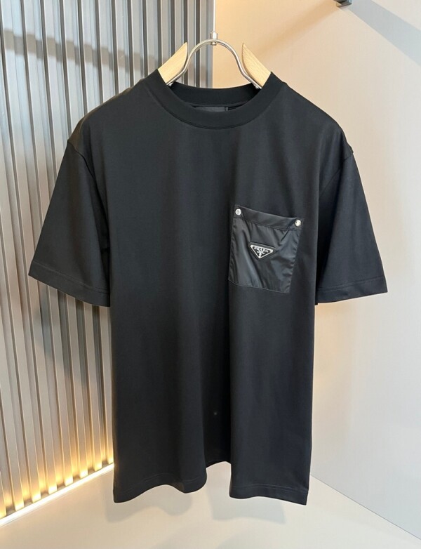 위핑,프라다 PRADA 클래식 삼각표 커플 반팔 티