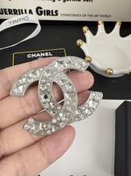 샤넬 CHANEL 세련되고 클래식한 다용도 브로치