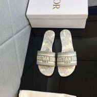 디올 오블리크 디웨이 뮬 슬리퍼 그레이