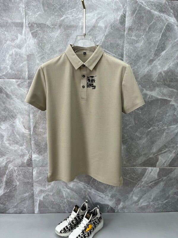 위핑,버버리 BURBERRY 로고 클래식 모던 캐주얼 반팔 티