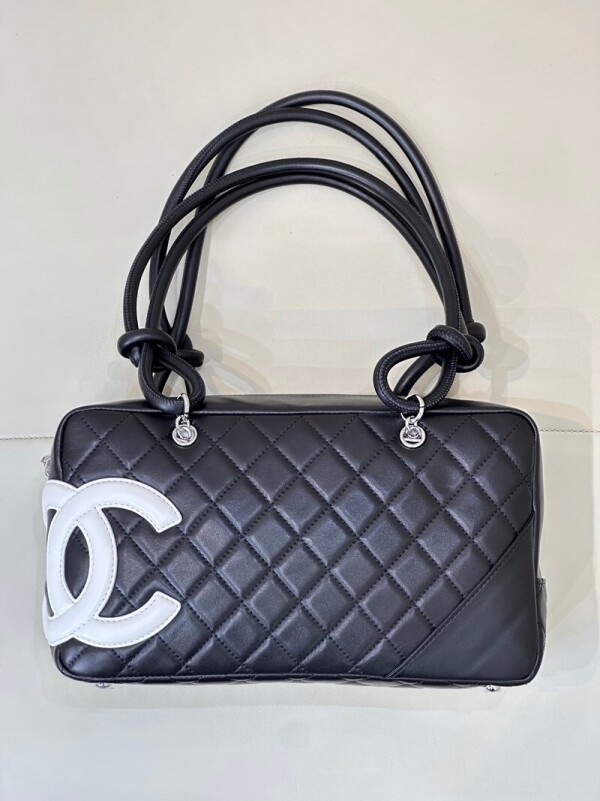 위핑,샤넬 CHANEL 클래식 모던 트래블 토트백
