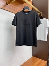버버리 BURBERRY 로고 모던 심플 캐주얼 커플 반팔 티