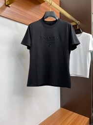프라다 PRADA 모던 클래식 캐주얼 반팔 티셔츠 유니
