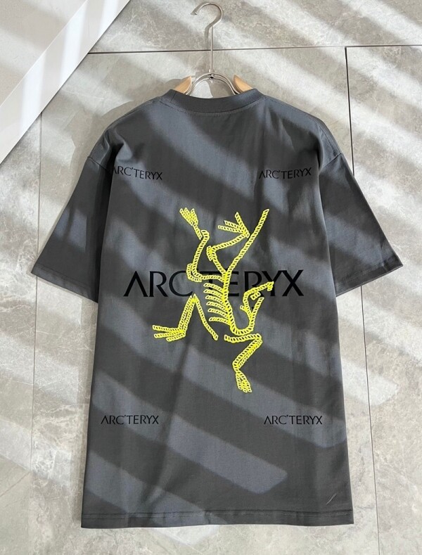 위핑,아크테릭스 ARC TERYX 모던 클래식 캐주얼 반팔 티셔츠 유니