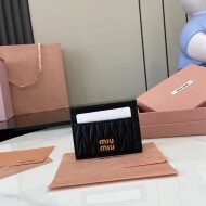 미우미우 MIU MIU 클래식 모던 블랙 카드 지갑 10.5x8cm