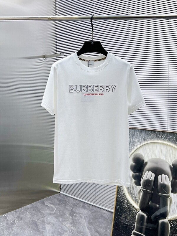 위핑,버버리 BURBERRY 모던 클래식 캐주얼 반팔 티