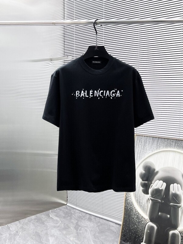 위핑,발렌시아가 BALENCIAGA 로고 패션 트렌드 캐주얼 반팔 티