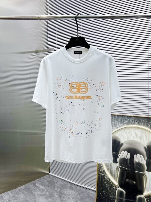 위핑,발렌시아가 BALENCIAGA 로고 패션 트렌드 캐주얼 반팔 티