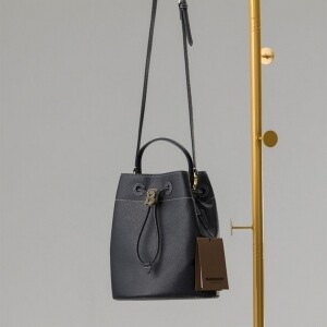 버버리 tb 버킷백