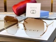 구찌 GUCCI 클래식 앤티크 패션 선글라스 남녀공용 GG0646O 60口17-135
