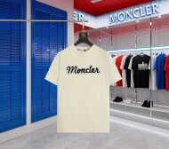 몽클레르 MONCLER 캐주얼 영문 자수 커플 반팔 티