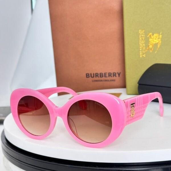위핑,버버리 BURBERRY 트렌디한 디자인 감각의 선글라스 남녀공용 BE6012 55口18-145