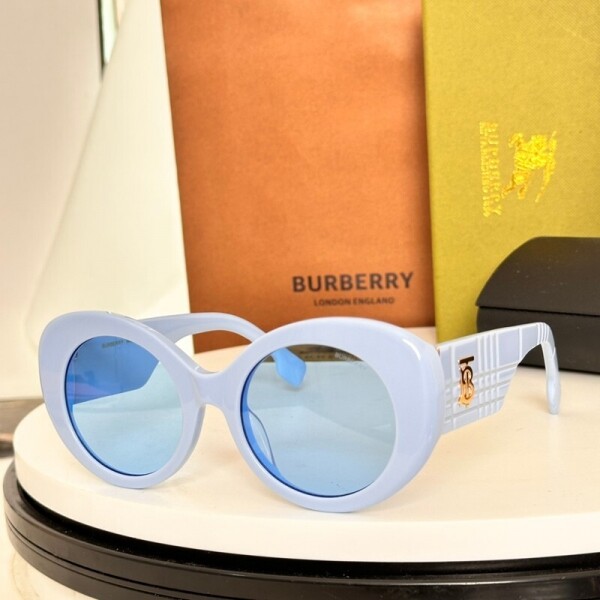 위핑,버버리 BURBERRY 트렌디한 디자인 감각의 선글라스 남녀공용 BE6012 55口18-145
