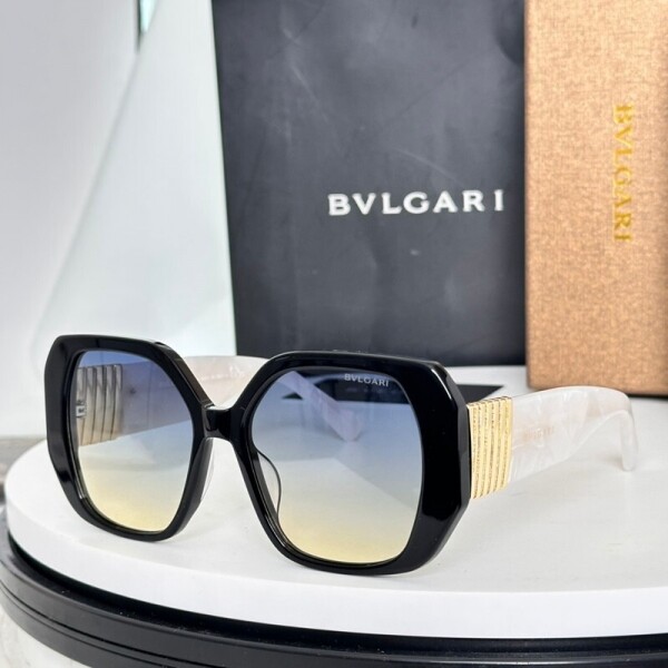 위핑,불가리 BVLGARI 트렌디한 디자인 감각의 선글라스 남녀공용 BV40058I 54口17-145